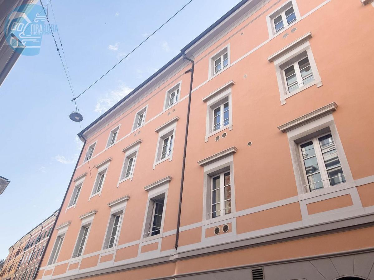 Corridoni 4C Tirabora Short Rent Apartment Triest Exterior foto